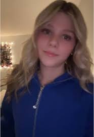 Olivia Cairns's Instagram, Twitter & Facebook