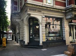 Skøn lille boghandel i Hamborg • Bogstavsamleren