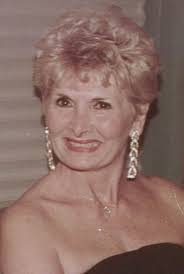 Sarah Pucci's Instagram, Twitter & Facebook