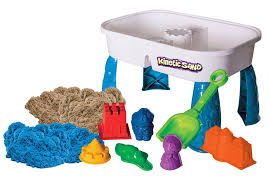 Dieser sandkasten mit tisch eröffnet ihrem kind viele tolle spielmöglichkeiten. Kinetic Sand Vergleich Magischer Spielsand Fur Drinnen