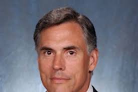 Bank founded by ex-Merrill chiefs spurs RIA arm to $3 billion after hiring  a former Citi chief as CEO