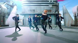 Exo's 'don't fight the feeling' mv was released on june 7, 2021, at 6:00 pm kst. N5ospftwmu7jim