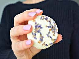 To make diy bath bombs, you will need a few, inexpensive supplies. Diy Bath Bombs Without Citric Acid Or Cream Of Tartar Video Tutorial The Makeup Dummy