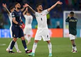 На первом месте оказался защитник сборной италии леонардо спинаццола. Spinaccola O Matche Protiv Turcii Do Sih Por Murashki Po Kozhe