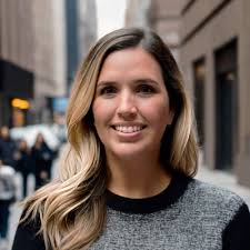 I've been thinking a lot about seasons in careers. I've had many. And I  learned a lot from each one. 📰 I had a season in my early 20s as a local