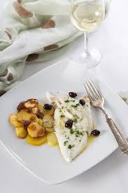 Riscaldate il forno a 180 gradi. Ricetta Rombo Al Forno Con Le Patate Goodcook