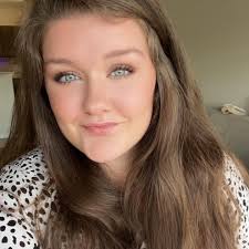 Female streamer seeks gaming partners