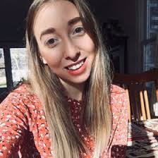 Katelyn Booth's Instagram, Twitter & Facebook