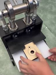 Keychain shape leather cutting die cutting die, handmade DIY leather craft  punching die, sizzix die cutting kraft paper tool