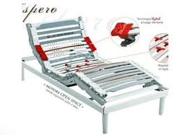 Porta laminato a battente nella colorazione wengè. Vendita Doghe Bergamo Centro Del Materasso 2