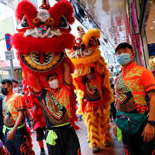 Berasal dari kepercayaan leluhur china. Barongsai Tarian Singa Yang Selalu Ada Saat Peringatan Imlek Di Indonesia Kumparan Com