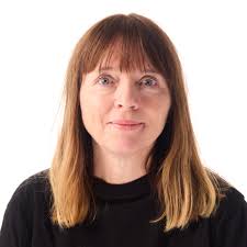 Ho har ni barn med seks menn: Gjer det noko?