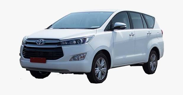TOYOTA INNOVA