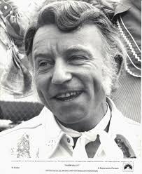 Both Kinds of Movie: Robert Altman's Nashville