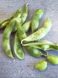 Edamame Gekochte Grune Sojabohnen In Der Hulse Edamame Edamame Rezepte Edamame Kochen