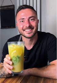 How to Make Kiwi Lemon Drop