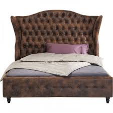 Landhausbett aus teilmassiver erle mit geräumigen schubkästen und eleganten zierfräsungen, in zwei höhen lieferbar. Bett Braun Gepolstert Barock Bett Landhaus Braun Masse 200 X 160 Cm