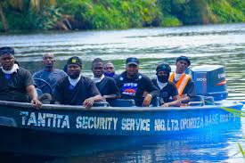 A pan–Niger Delta organisation, the United Niger Delta Congress (UNDC), has  called on the Federal Government to decentralise pipeline surveillance  contracts across all oil-bearing ethnic nationalities and host communities  in the region,