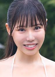 村流那の顔写真