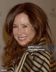 Rena Taylor's Instagram, Twitter & Facebook