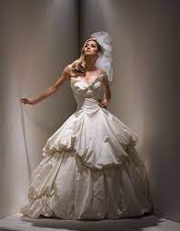 Ball Gown Awesome Wedding Big Ball Gown By Sarah Danielle Carrie Bradshaw Wedding Dress Wedding Dresses Elegant Ball Gowns