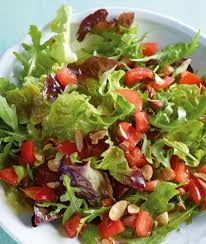 Gruner Salat Mit Tomaten Vinaigrette Rezept Gruner Salat Salat Und Vinaigrette
