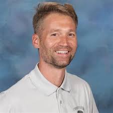 Chris Rayfield's Instagram, Twitter & Facebook