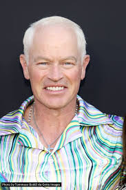 Actor Neal McDonough Refuses To Kiss Co-Stars Even If It Means Losing Jobs  😮 Check comments 👇