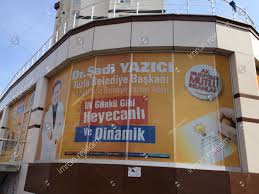 Bina Dis Cephe Reklam One Way Baski Proje Baski Branding Reklam