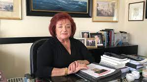 Η μαριέττα γιαννάκου διακομίστηκε, συνοδεία γιατρού, στο 251 γενικό νοσοκομείο αεροπορίας λίγο μετά τις 17:00 το απόγευμα της κυριακής (20.06.2021). Marietta Giannakoy Pote Den Eipa Giati Na Symbei Ayto Se Mena Bovary