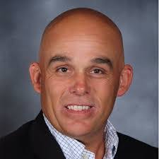 Steven Putt's Instagram, Twitter & Facebook