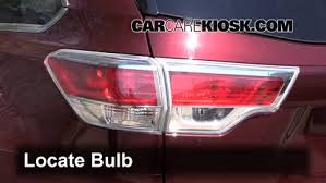 Each and every light is engineered with excellence in mind to allow you to drive safely night and day, in any weather conditions. Brake Light Change 2014 2019 Toyota Highlander 2014 Toyota Highlander Le 3 5l V6