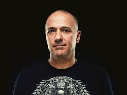 DJ Paul Elstak: Don't Leave Me Alone (Music Video 1995)