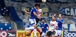 Organizar um navio de cruzeiro não é fácil, mas é muito divertido! Cruzeiro Toma Susto Mas Vence O Botafogo Sp Em Estreia Da Serie B 2020