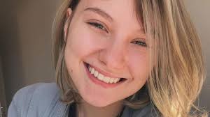 Flávia Alessandra e as filhas se reúnem em ação de limpeza da praia do  Vidigal: 'RJ'