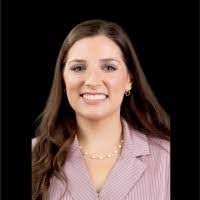 Lauren Seltzer's Instagram, Twitter & Facebook