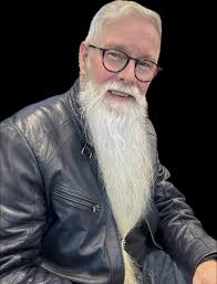 Happy Birthday Jamie. On this day of celebration I think it is a good  opportunity to give this lad a very loud 'shout out'. I was thinking  earlier that in fact he