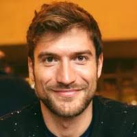 Alex Sears's Instagram, Twitter & Facebook