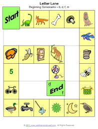 Our collection of online phonics games includes 'phonics memory', 'phonic sound' and 'phonic train,' to name a few, all of which aim to help kids build their language skills. Phonics Activities Phonics Games More