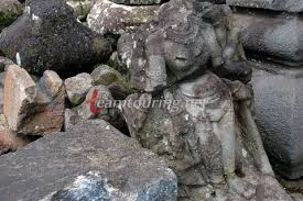 Salah satu tempat wisata yang tidak boleh dilewatkan yaitu wisata candi pringapus. Reruntuhan Candi Perot Temanggung Teamtouring