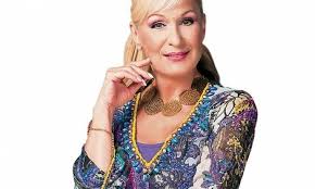 Να θυμίσουμε πως η ίδια αυτή την. Sofh Zanninoy H Fwto Ths 66xronhs Me Roz Mpikini Poy 8a Sas Kanei Na Tribete Ta Matia Sas Gossip Tv Gr