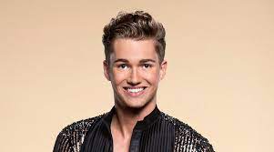Aj pritchard as seen in a selfie with a teddy bear mascot costume posing at the back of him in november 2019 (aj pritchard. Is Aj Pritchard Married His Bio Age Partner Parents And Net Worth Married Celebrity