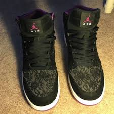 Air Jordan Womans Jordan 1 Retro Black Purple Brand New Barley Worn Black Purple Nike Air Jordan Sho Cute Nike Shoes Nike Air Jordan Shoes Nike Free Shoes