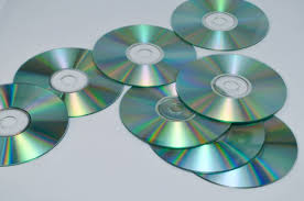 Using pure undiluted vinegar on a soft cloth, rubbing clockwise, may help your. How To Clean And Maintain A Dvd Player Tech Spirited