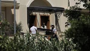 300.000 ευρώ για πληροφορίες που θα οδηγήσουν στη σύλληψη των δραστών της της ληστείας και της άγριας δολοφονίας της 20χρονης στα γλυκά νερά. 7ankhudksk1r7m