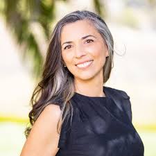 Vibrant Events by Corina Beczner