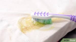 I start by filling the washer with hot water and i put in 3 generous squirts of dawn liquid soap, 1/4 cup of borax, and my normal laundry detergent. 5 Ways To Remove Grease Or Oil Stains From Clothing Wikihow