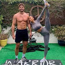 Born nicole prascovia elikolani valiente; Nicole Scherzinger Kicks The Air After Couples Workout With Thom Evans Fr24 News English
