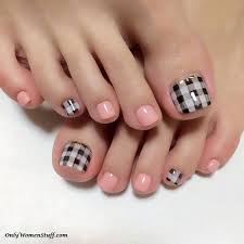 Rhinestone and crystal toenail ideas. 15 Cute Toe Nail Designs Ideas Easy Toenail Art