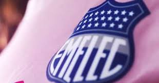Resumen de todas las compras y ventas del equipo cs emelec en la. Emelec Lanza Nueva Camiseta En La Lucha Contra El Cancer De Mama